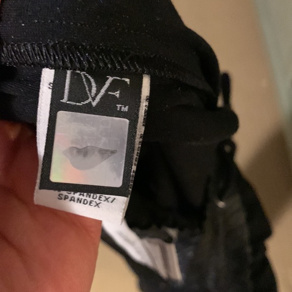 Very cool DVF pants with genuine leather around waist EUC - Picture 6 of 9